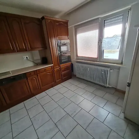 Ferienwohnung Ramstein Apartment *