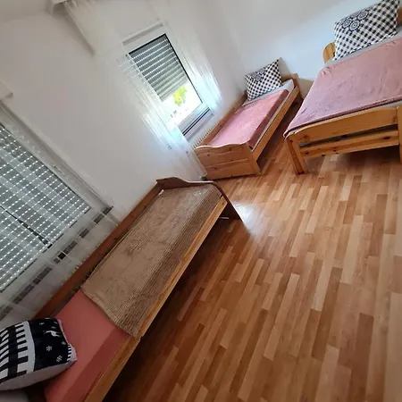 Ferienwohnung Ramstein Lägenhet